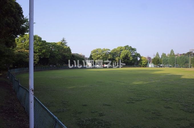 近くの東石川第４公園グラウンドまで1,703m（徒歩22分）