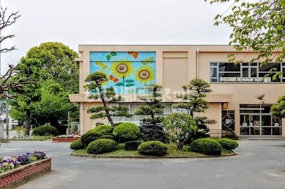 近くの那珂市立 菅谷小学校まで240m（徒歩3分）