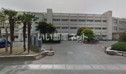 近くのひたちなか市立中根小学校まで1,119m（徒歩14分）