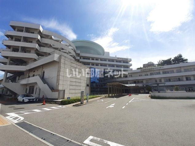 近くの神戸赤十字病院まで519m（徒歩7分）