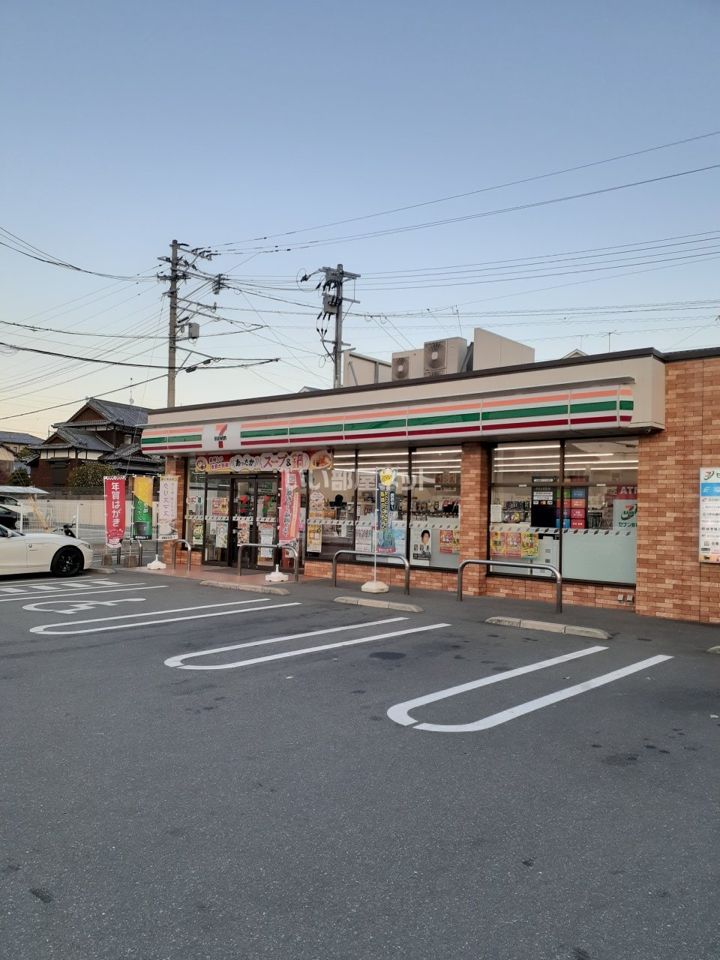 近くのセブンイレブン 福岡片江3丁目店まで463m（徒歩6分）