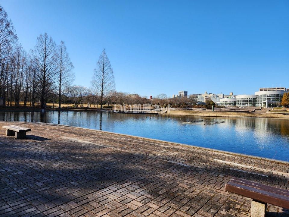 近くの七北田公園まで703m（徒歩9分）