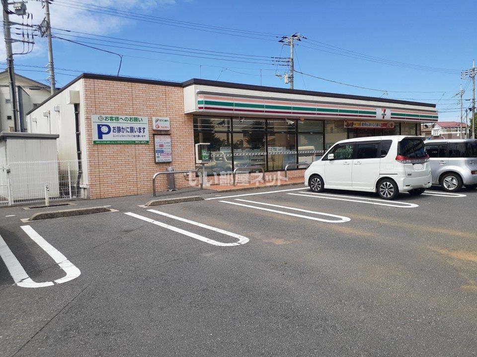 近くのセブンイレブン千葉桜木８丁目店まで429m（徒歩6分）
