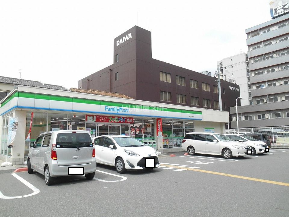 近くのコンビニまで110m（徒歩2分）