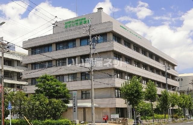 近くの市立大みどり市民病院まで380m（徒歩5分）