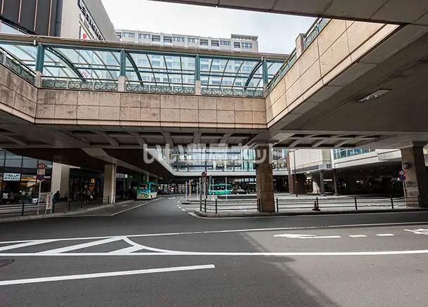 近くの府中駅まで446m（徒歩6分）