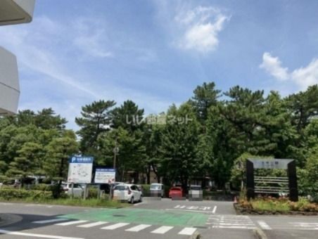 近くの安城公園まで1,264m(徒歩16分)