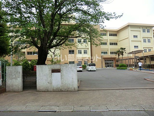 近くの千葉市立花島小学校まで1,257m（徒歩16分）