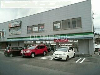 近くのファミリーマート金沢田上店まで506m(徒歩7分)