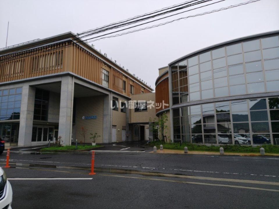 近くの高畠病院まで1,226m(徒歩16分)