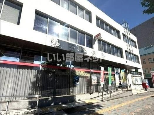 近くの熱田郵便局まで427m(徒歩6分)