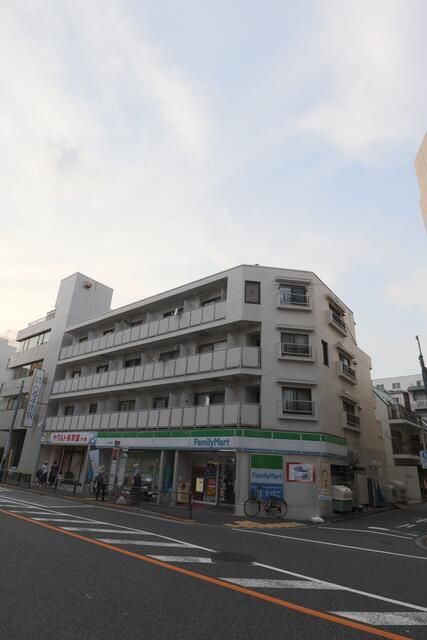 メゾンK中野の外観画像