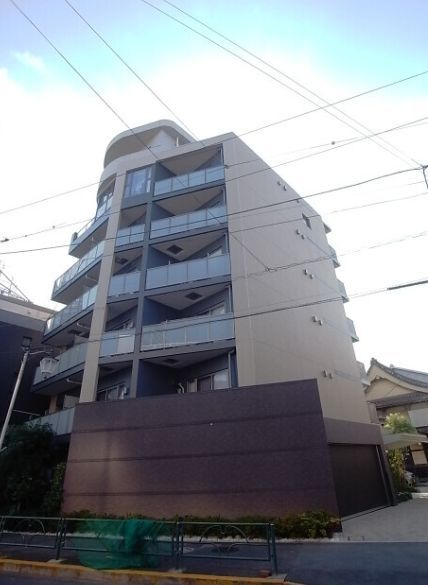 HUIT用賀の外観画像