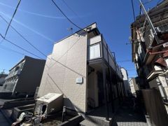 レオパレスアンソレイユの外観画像