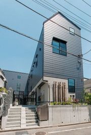 CRASO用賀ELLの外観画像