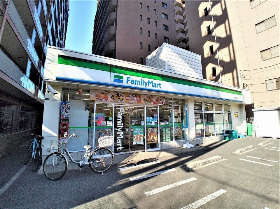近くに施設あり