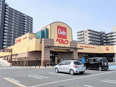近くに徒歩約18分あり