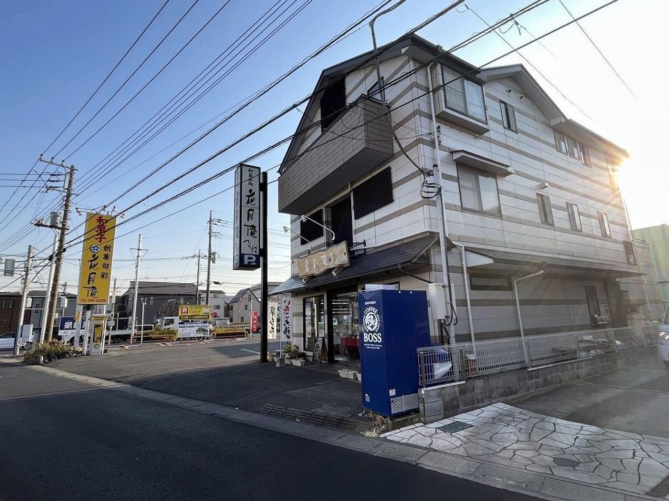 近くに施設あり
