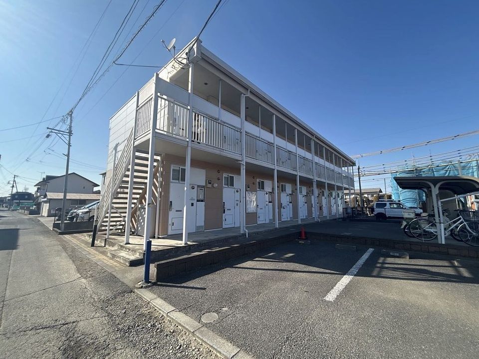 レオパレスシャトーエグゼの外観画像