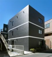 ブリステラス学芸大学前の外観画像