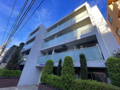 レオネクストアルバーロ原宿の外観画像