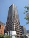 パークキューブ愛宕山タワーの外観