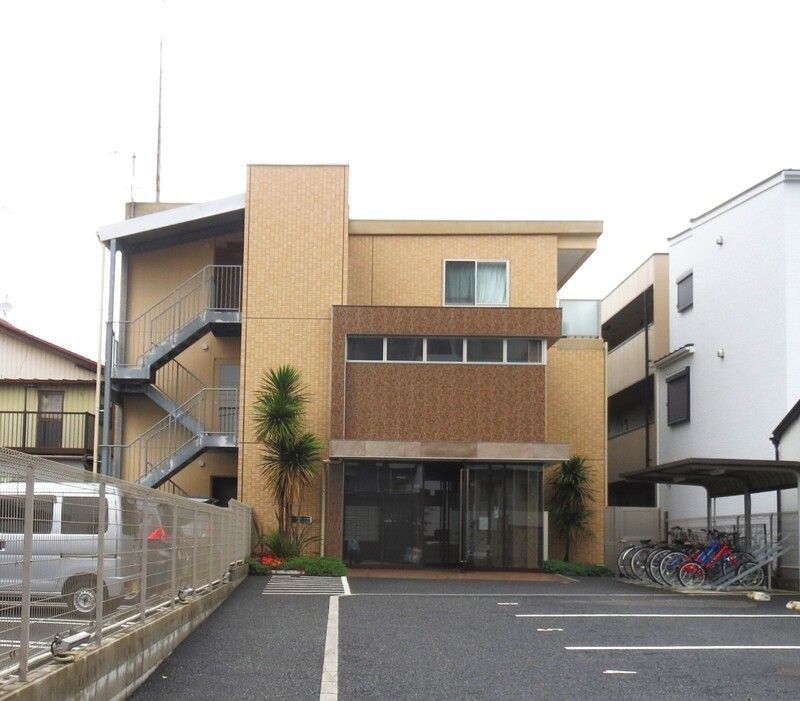 クレアドミール鴻巣の外観画像