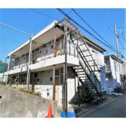 ハイツ城山A棟の外観画像