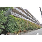 ラ スペランツァ都立家政の外観画像
