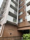 クレセントマンションの外観