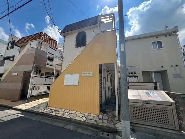 フラットアモンの外観画像