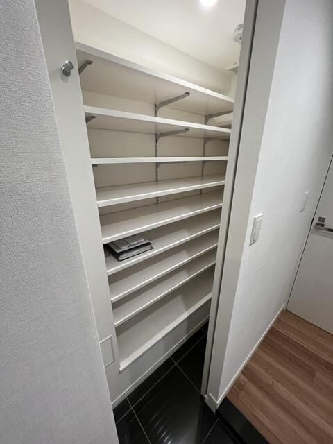 収納