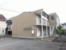 レオパレスマリンハイツの外観