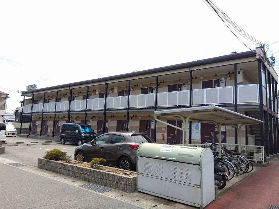 レオパレス沢野の外観画像