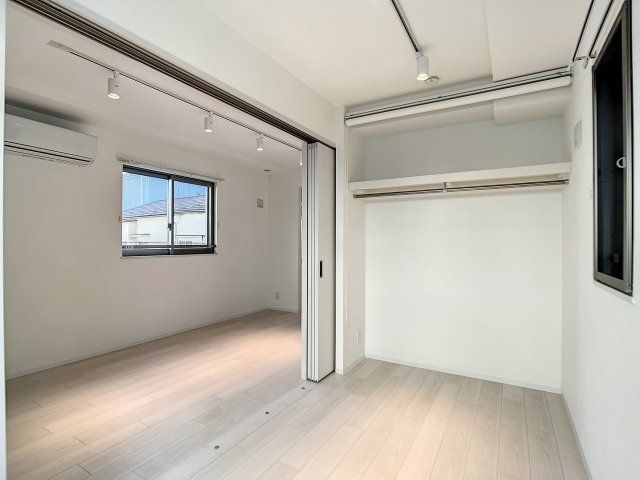 洋室