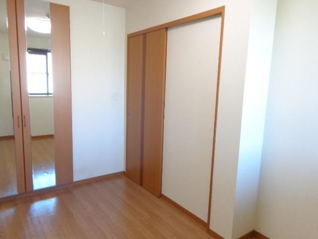 ベッドルーム