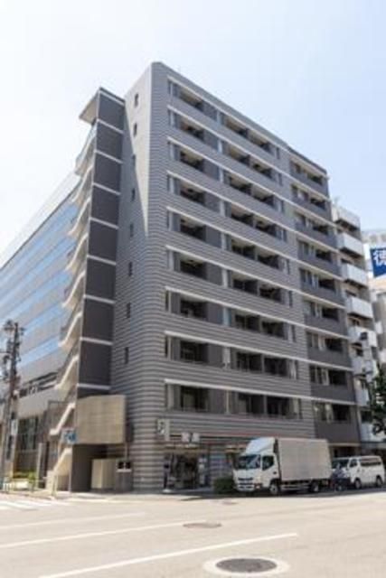 セレニティー神田の外観画像