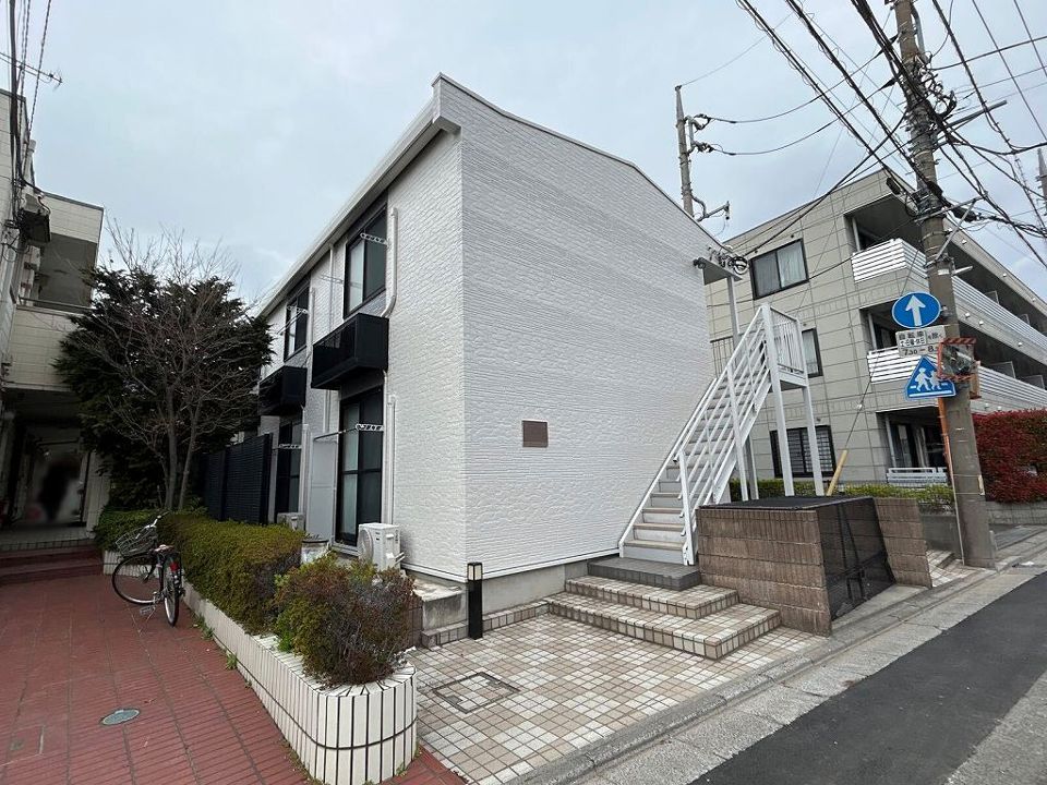 レオパレスプレミールの外観画像