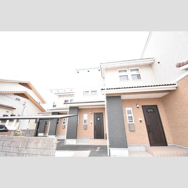 ラフィネスの外観画像