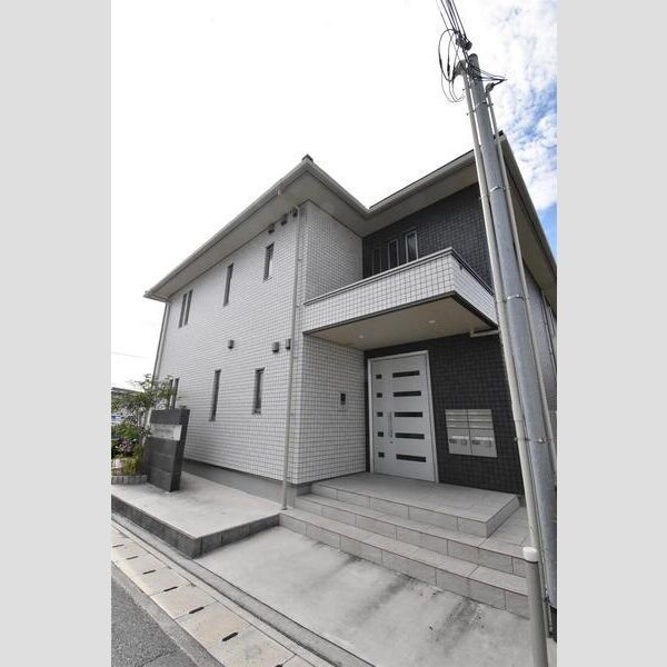 アルシオネ南条の外観画像