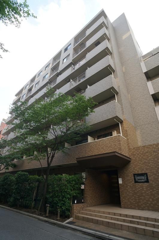 メゾンエクレーレ新宿西戸山の外観画像