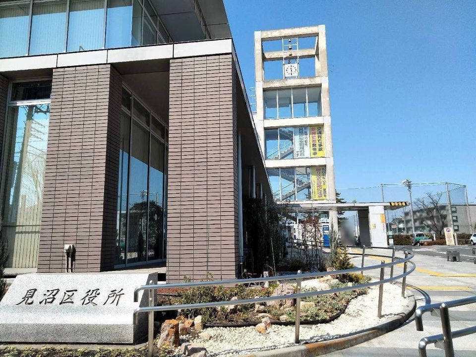 近くに施設あり