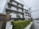 アメニティ高坂の外観
