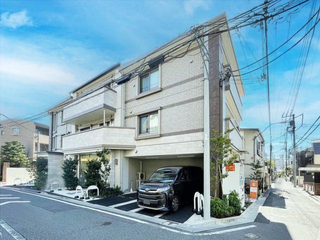 ディアコート三軒茶屋の外観画像
