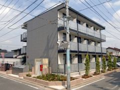 レオパレス大宮公園の外観画像