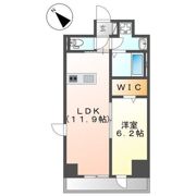 Mark Fieldsの間取り画像