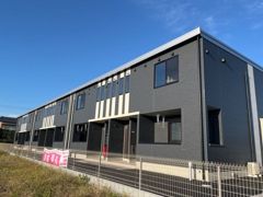 クレパスの外観画像