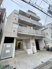 プレール・ドゥーク北新宿Ⅲの外観画像