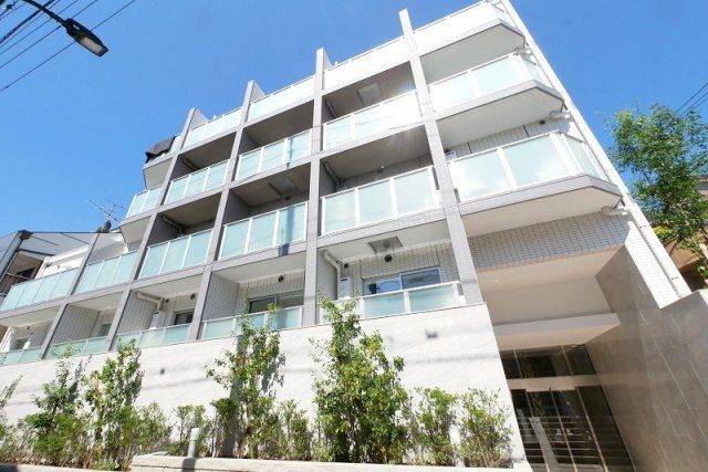 PREMIUM CUBE 新宿中井の外観画像