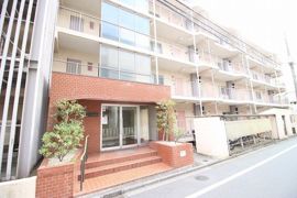 用賀マンションの外観画像